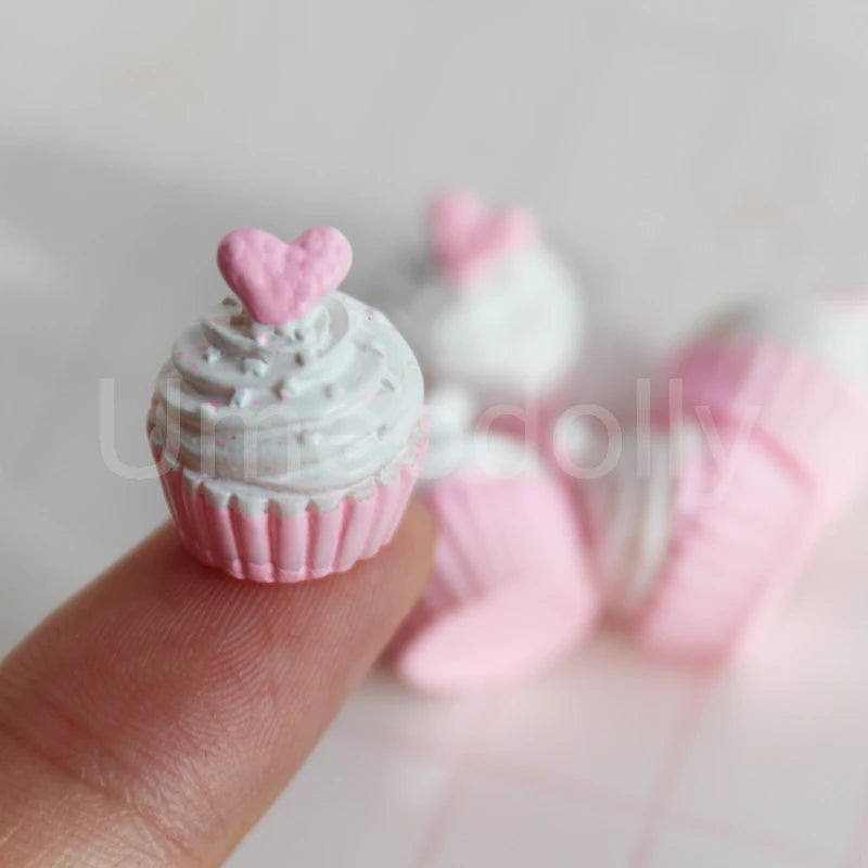 1/6 Scale Dollhouse Miniature Cake Bread DIY Dessert Mini Food for Doll House Kitchen Furniture Accessories
