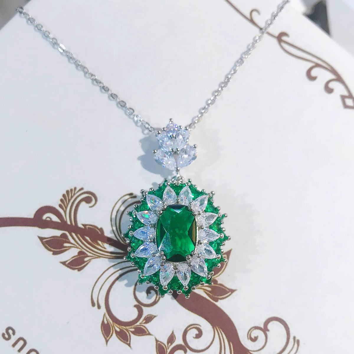 Foydjew Artificial Simulation Emerald Set Royal Sapphires Color Treasure Pendants Necklaces Open Rings Inlaid Stud Earrings