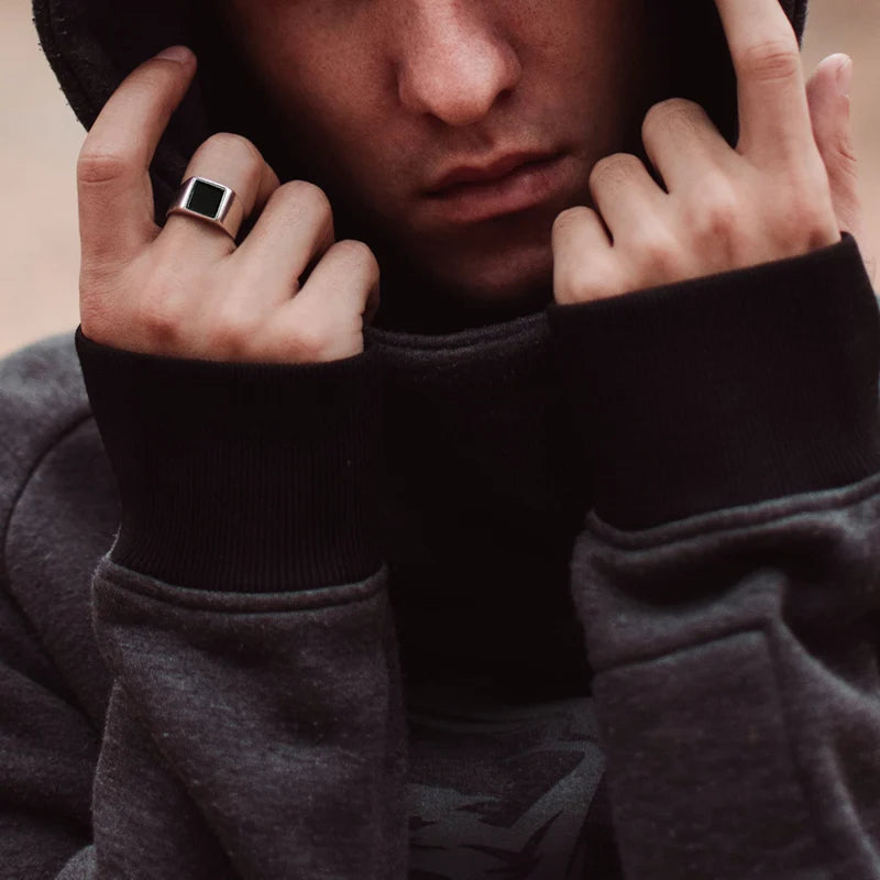 Vnox Gothic Punk Rings for Men Signet Rings Round Square Top Stamp Finger Band Chunky Boys Teens Rock Jewelry Fraternal Rings