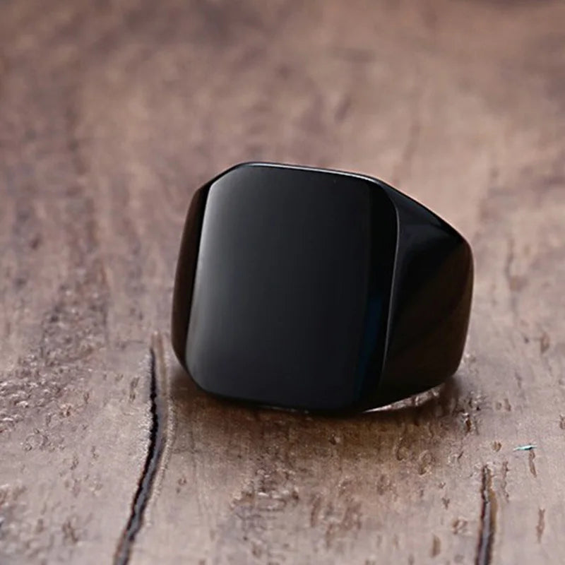 Vnox Gothic Punk Rings for Men Signet Rings Round Square Top Stamp Finger Band Chunky Boys Teens Rock Jewelry Fraternal Rings