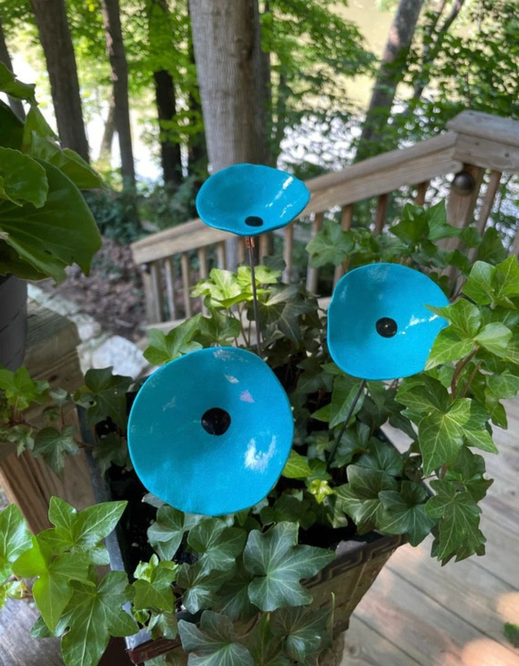 2Pcs Vibrant Floral Bee Water Station with Beads Outdoor Garden Insect Butterfly Drinking Cup Hummingbird Feeder Yard Art Decor