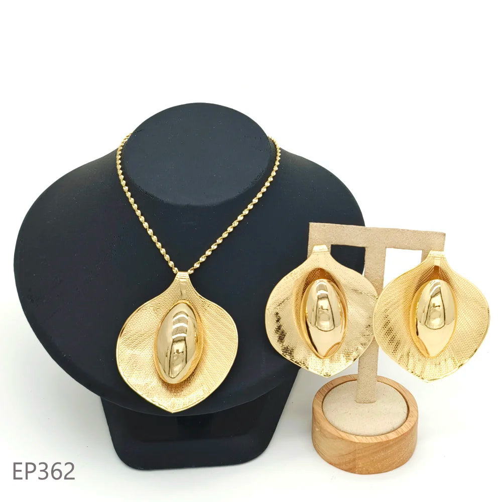 Fashion Dubai Jewelry Sets Gold Color Pendant Copper Classic Earrings Necklace For Women Daily Wear Party Anniversary Gifts