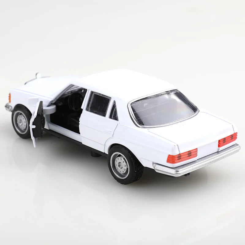 (bagged)1:36 Classical S-class, Alloy Model Car, Simulated Off-Road Vehicle, Children's Alloy Car, Boy's Toy Model, Car Ornament