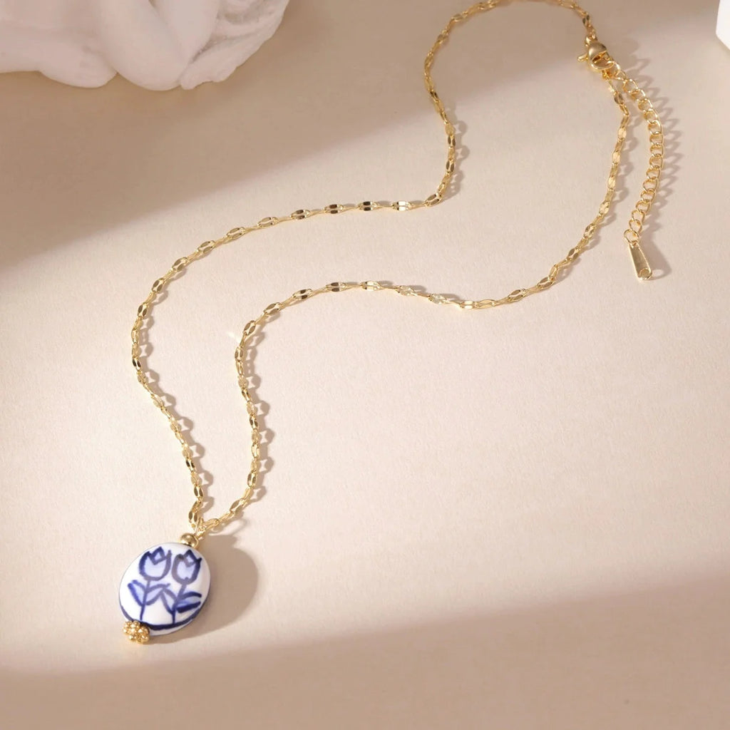 Vintage Blue Ceramic Pendant Necklace, Women's Collarbone Accessory Statement, Heart-Shaped Stainless Steel Chain Necklaces Gift