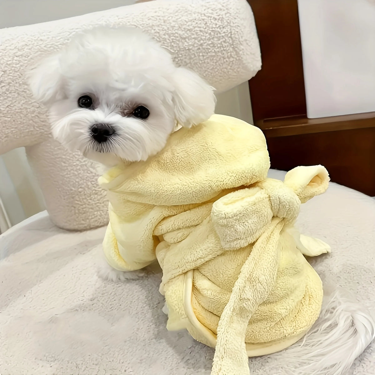 Quick Drying Soft Pet Bath Towel Robe Absorbent Soft Pet Bathrobe Dog Bath Towel for Small Medium Dogs and Cats