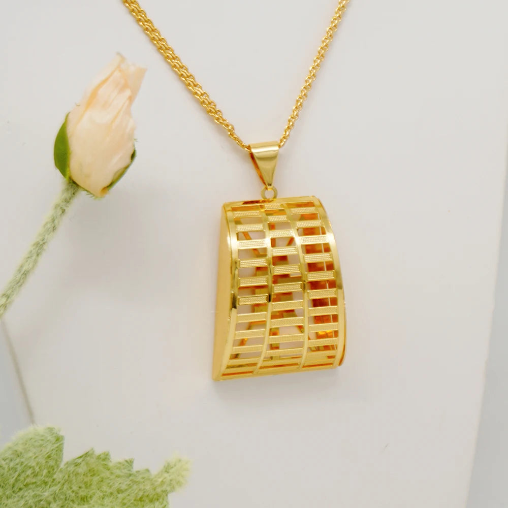 Fashion Dubai Jewelry Sets Gold Color Pendant Copper Classic Earrings Necklace For Women Daily Wear Party Anniversary Gifts