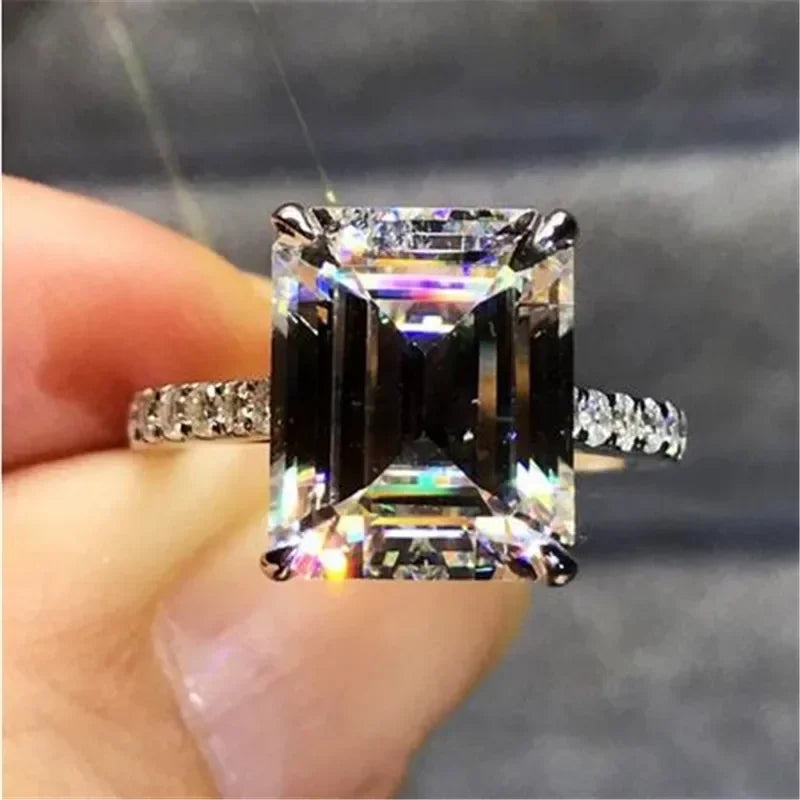 Luxury Oval 8ct Lab Diamond Ring 925 sterling silver Jewelry Engagement Wedding band Rings for Women Men Party accessory