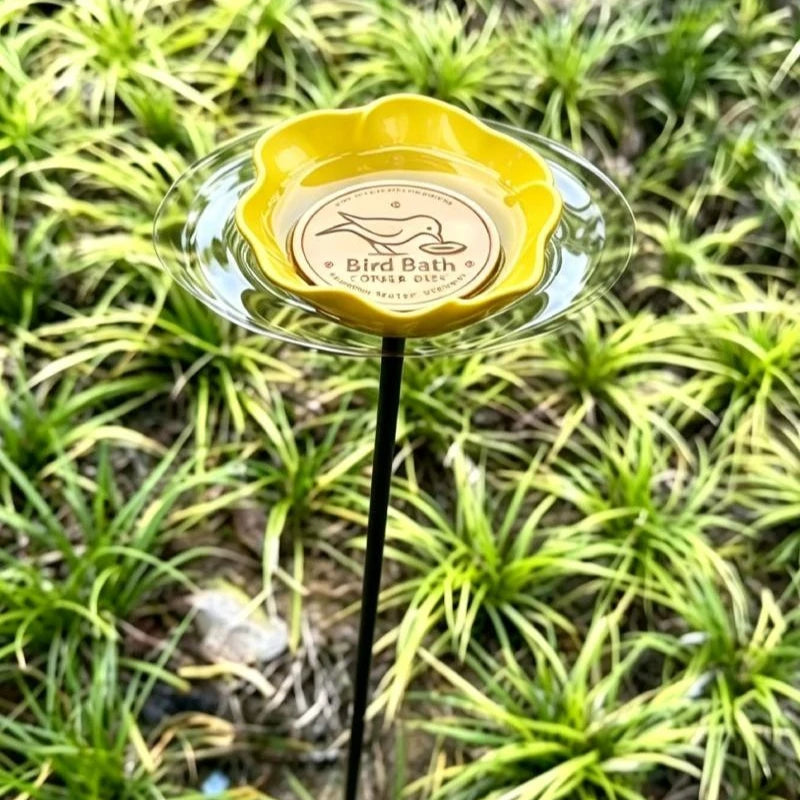 Garden Metal Flower Bird Bath Stake with Copper Bird Water Cleaner Disk Outdoor Yard Bird Water Bowl Bird Feeder Garden Ornament
