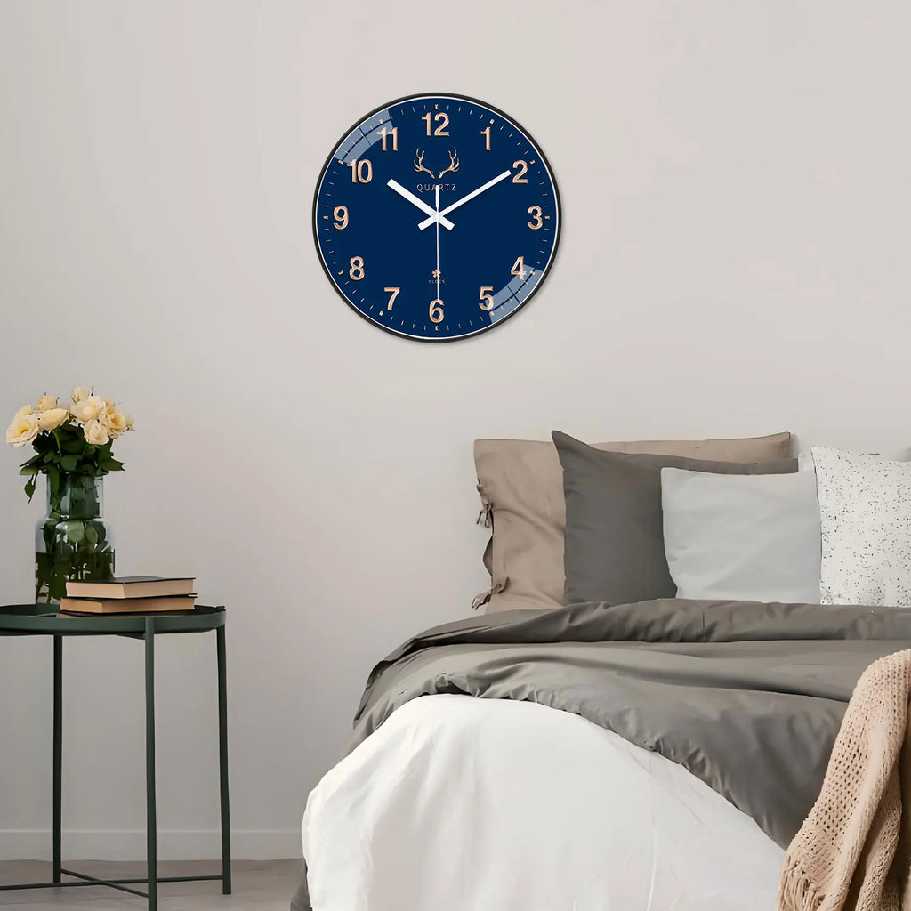 1 Dark Blue Plastic Wall Clock, 8-12inch Round Silent Non-Ticking Landscape Painting Themed Wall Clock, Aa Battery Powered, Suitable for Living Room, Study, Office, Bedroom, Ideal Gift for Mother, Gift for Friend, Valentine's