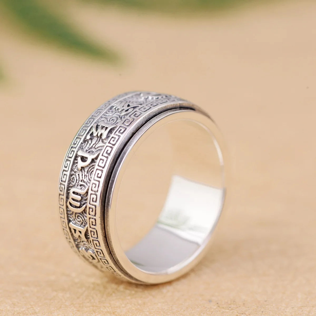 Factory Price S925 Sterling Silver Craft Mens Rings Rotable Stereoscopic Vintage Glossy Six-character Mantra Jewelry Gift