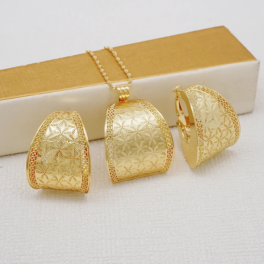 Fashion Dubai Jewelry Sets Gold Color Pendant Copper Classic Earrings Necklace For Women Daily Wear Party Anniversary Gifts