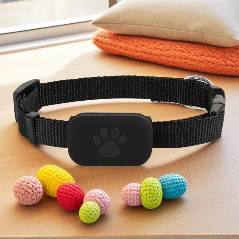 Pet GPS Tracker with Adjustable Collar Dog Tracker Smart Pet Locator for Dogs & Cats