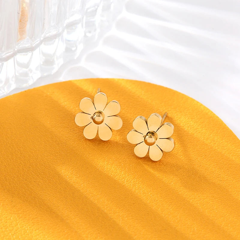 GANEMLY 316L Stainless Steel Daisy Flowers Necklace Earrings Bracelets For Women Fashion Waterproof Jewelry 4-Set Lady Gift