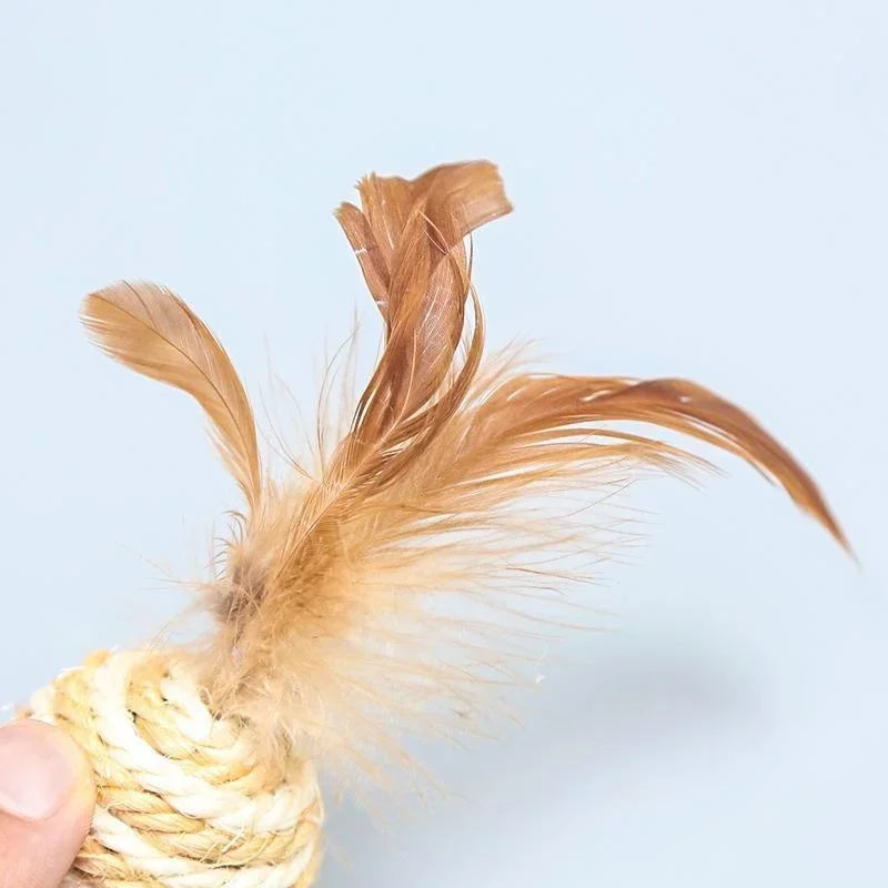 Pet Cat Toys Sisal Feather Ball Cat Scratch Ball Toys Pet Supplies Random Color  игрушки для кошек