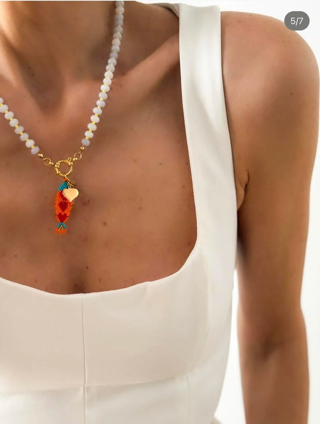Elegant eye-catching summer fashion accessory jewelry Bohemian style colored bead necklace with hand knitting fish pendant