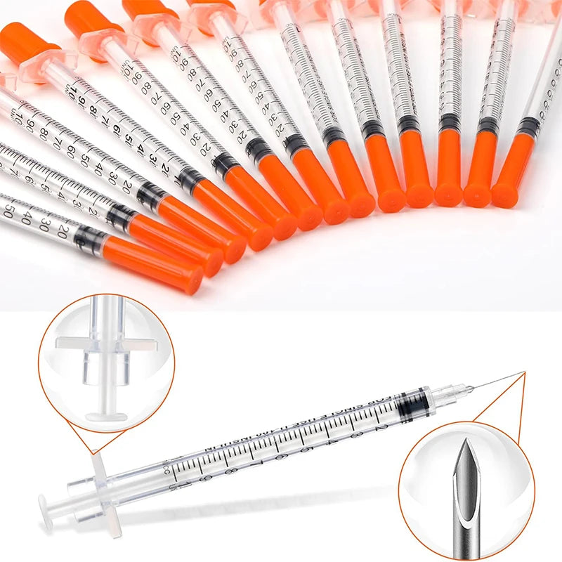 20 Pcs 0.5ml / 1ml Disposable Plastic Veterinary Syringes with Needle, For Pets & Farm Livestock Animals