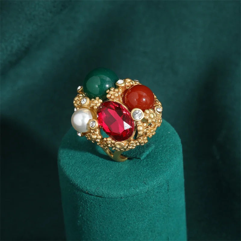 Elegant Vintage Rings for Women Copper Antique Gold Color Oval Crystal Emerald Round Natural Stone Designer Retro Jewelry