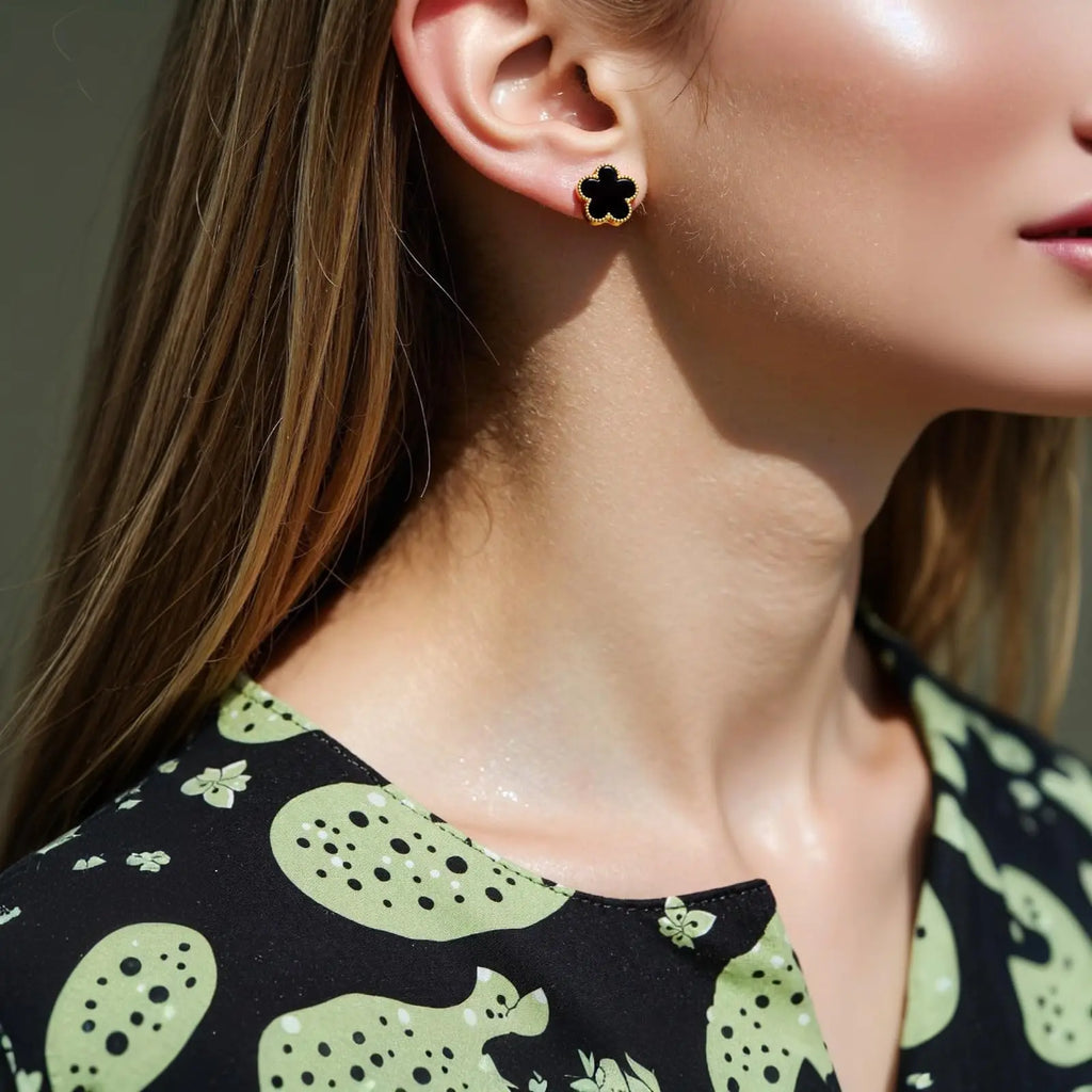 Fashion Flower Necklace Earrings Set Jewelry Women Stainless Steel White Shell Clover Bracelet Jewelry Accessories