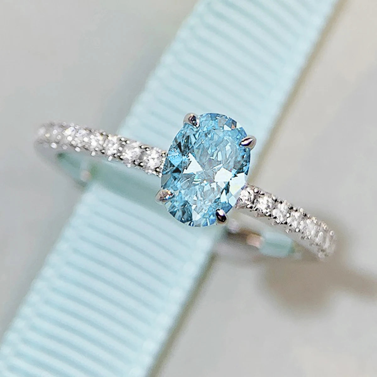 S925 Sterling Silver Ring 5x7mm Sparkling Oval Cut Paraiba Green&Blue CZ Luxury Elegant Gift for Valentine's Day and Birthday‌