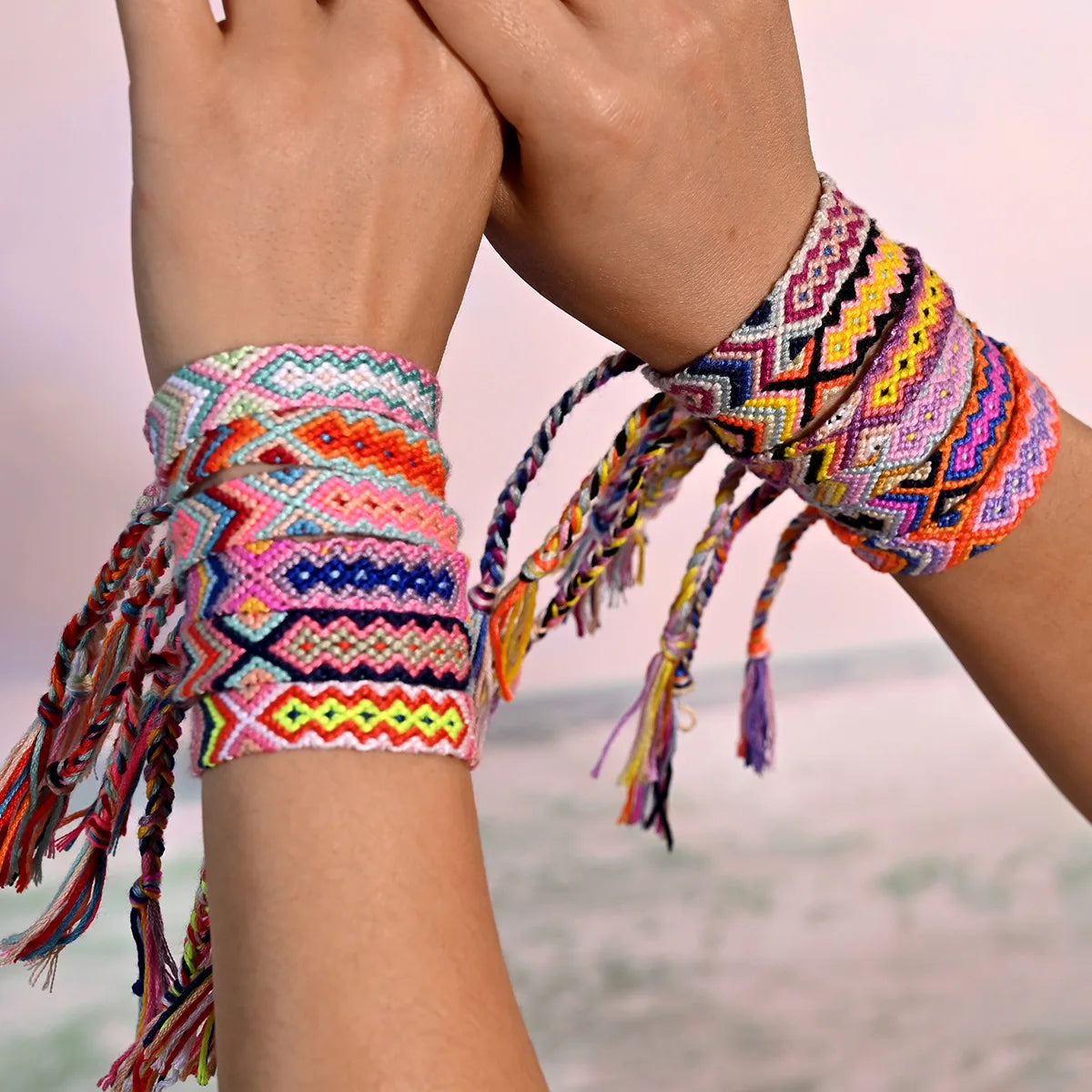 12/24/36pcs Random Bohemian Woven Bracelet Set with Tassel Colored Hand Woven Bracelet, Adjustable Ethnic Style Jewelry