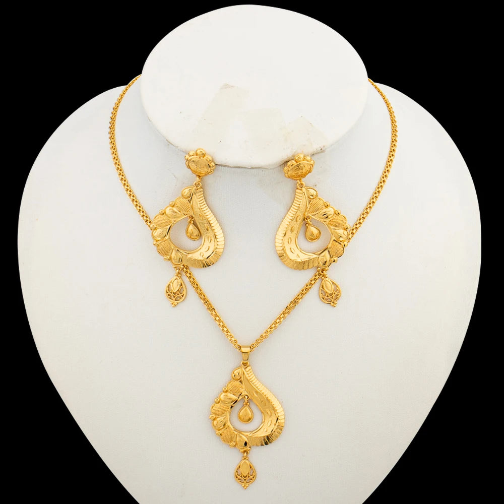 Italian Gold Color Jewelry Set for Women Pendant and Earrings Party Gifts  Plated Necklace Bohemia Jewellery Engagement