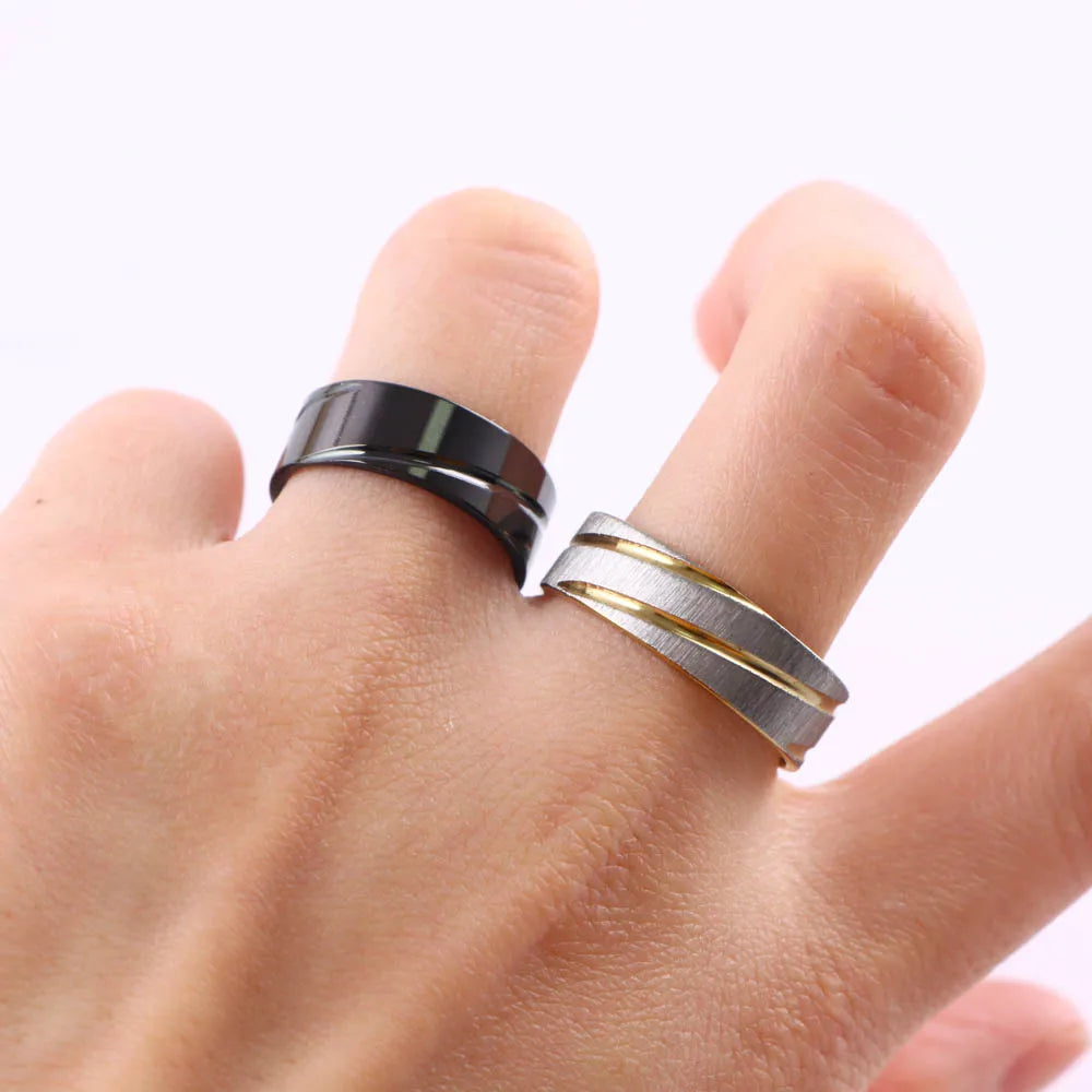 10/20/50/100Pcs/Lot Fashion Stainless Steel Stripe Heart Hollw Rings For Men Women Mix Style Simple Jewelry Party Gifts