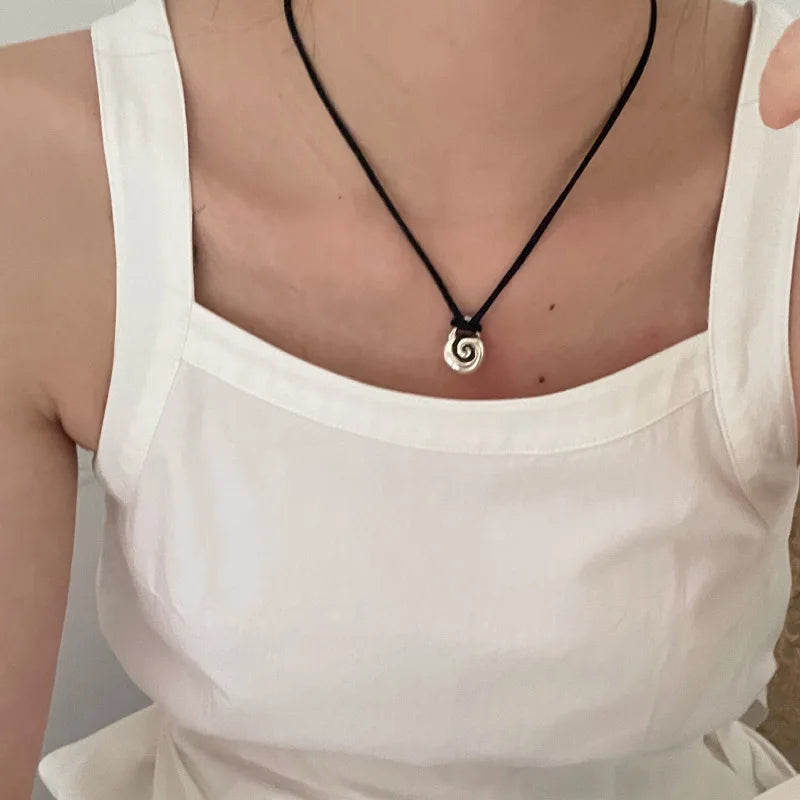 925 Sterling Silver Necklace Black Beads Square Irregular Punk Geometric for Women Girl Jewelry Gift Dropshipping Wholesale