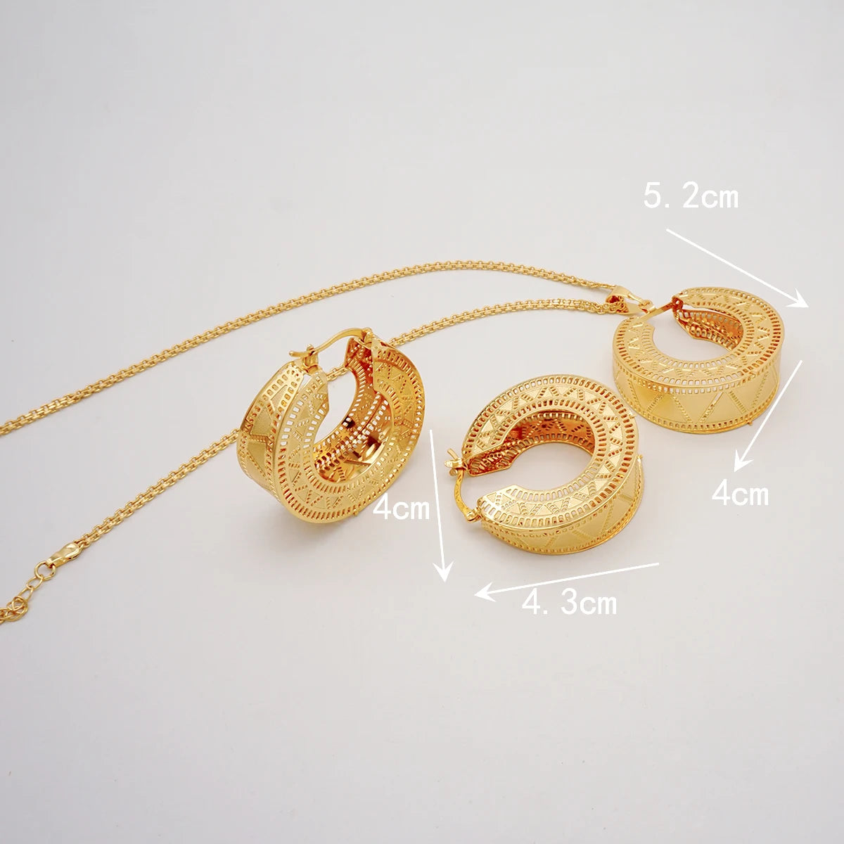 Fashion Dubai Jewelry Sets Gold Color Pendant Copper Classic Earrings Necklace For Women Daily Wear Party Anniversary Gifts
