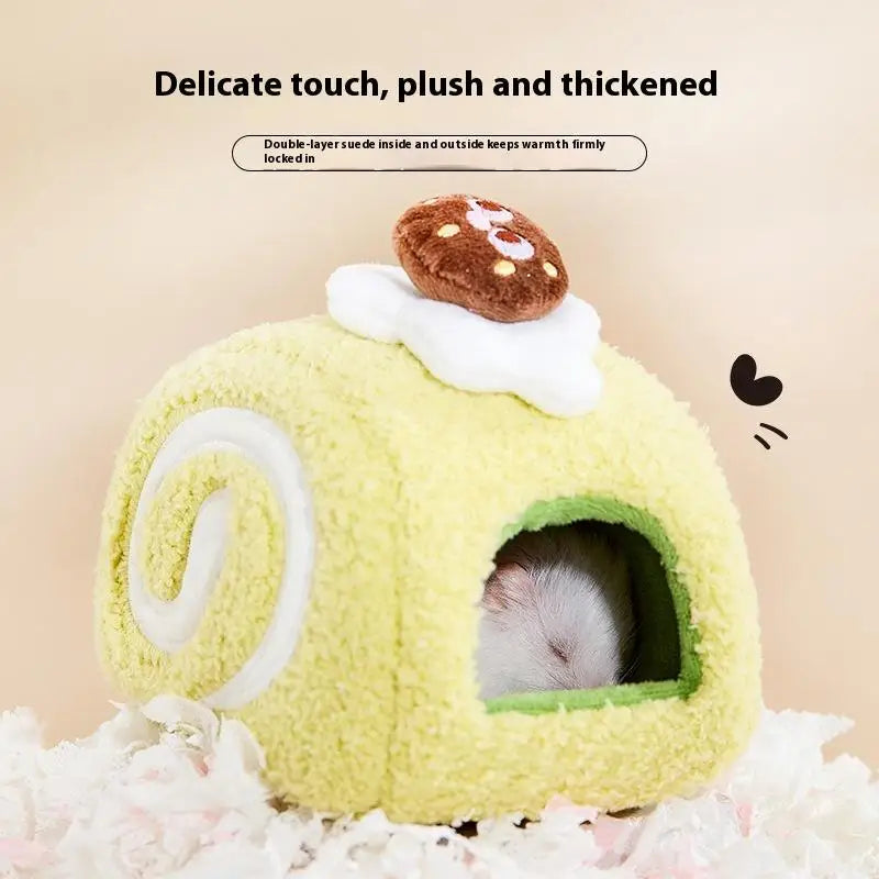 Cute Desserts Cake Plush Hamster House Small Animal Cage Landscaping Supplies Mouse House Small Pet Nest Pet Toy Hiding House