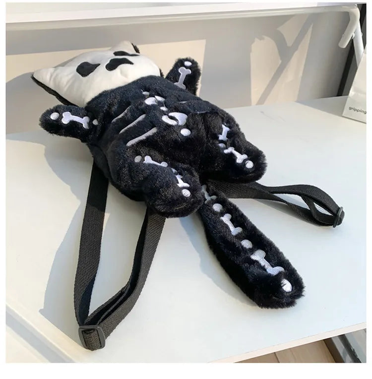 Skull Plush Backpack Gothic Water Bottle Bag Goth Doll Backpack Female Winter Furry Bag Skull Shape Bag Skeleton Birthday Gift