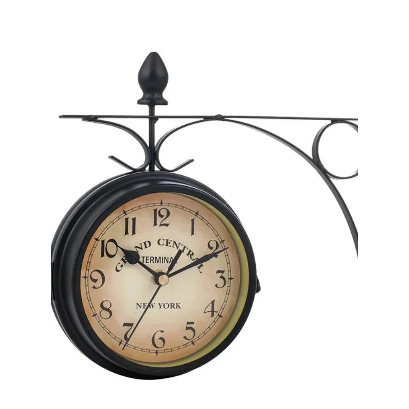 Outdoor Wall Clock Hanging Retro Double Sided Battery Powered Metal Mount Vintage Garden Coffee Bar Decoration Round Station