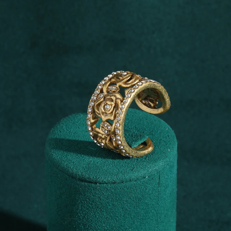 Vintage Elegant Large Flower Rings for Women Luxury Designer Colorful Rhinestones Rose Camellia Bee Antique Jewelry Wedding