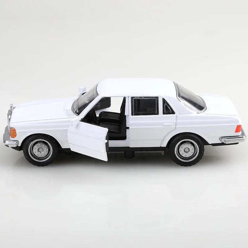(bagged)1:36 Classical S-class, Alloy Model Car, Simulated Off-Road Vehicle, Children's Alloy Car, Boy's Toy Model, Car Ornament