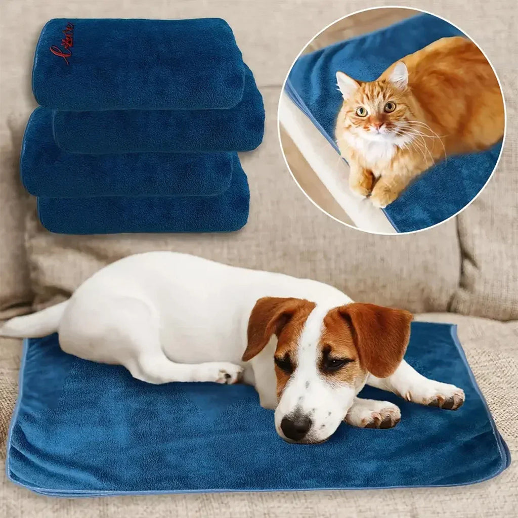 Quick Drying Dog and Cat Towels Soft Fiber Towels Bath Towel Pet Bathrobe Covenient  Cleaning Towel Pet Supplies