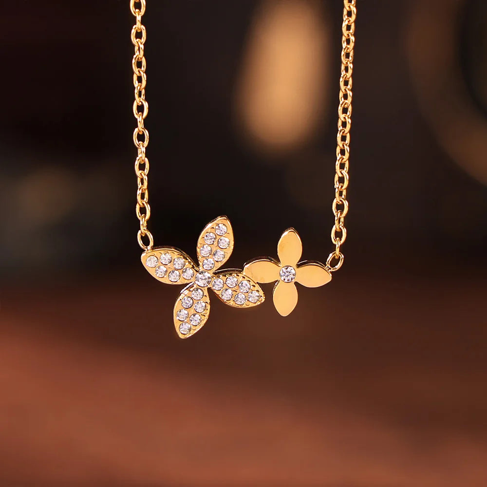 Necklace Bracelet For Women Stainless Steel Zircon Waterproof 4 Petals Flower Pendant Waterproof Chain Charm Jewelry Gift