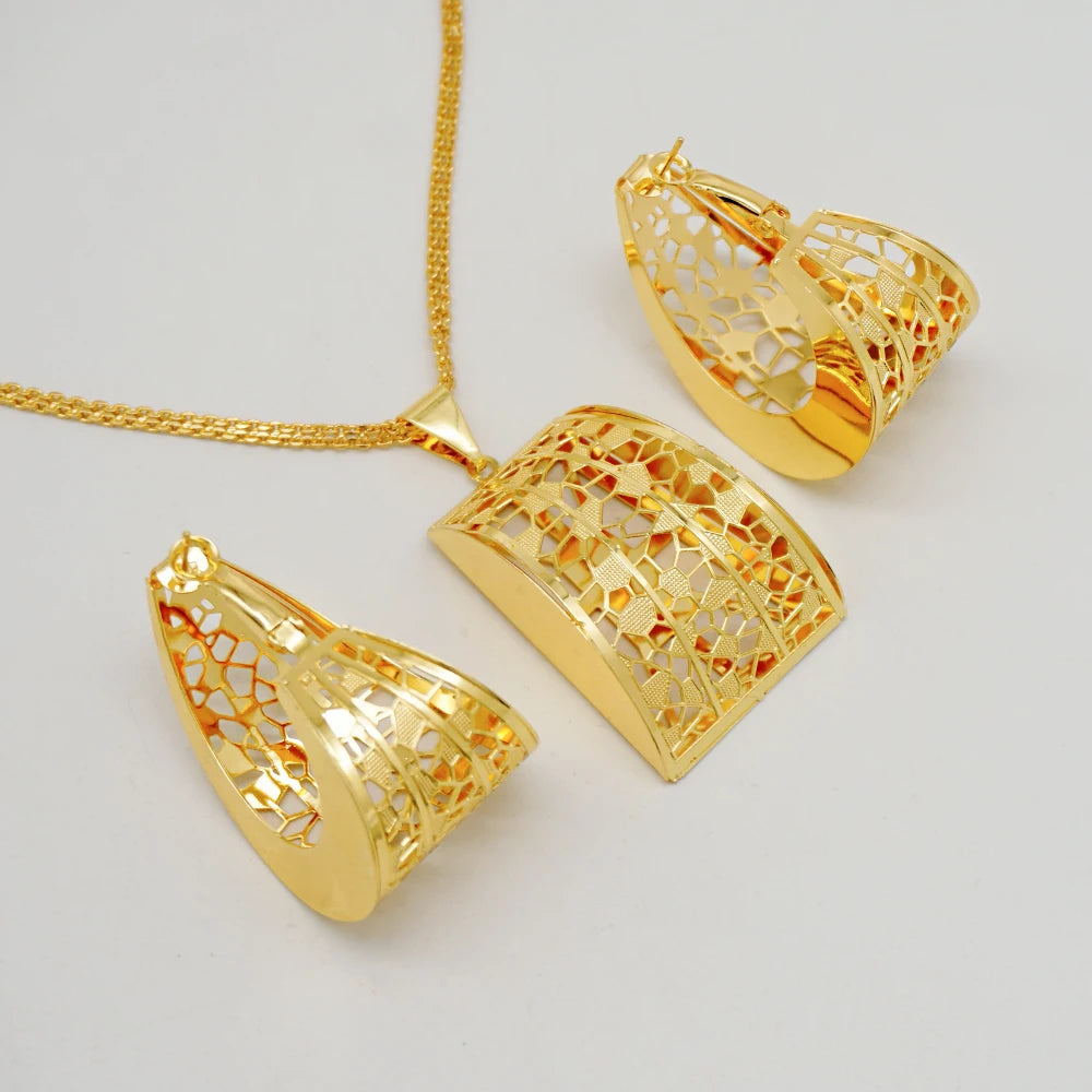 Fashion Dubai Jewelry Sets Gold Color Pendant Copper Classic Earrings Necklace For Women Daily Wear Party Anniversary Gifts