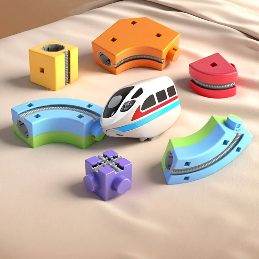 Electric Trains Set Flexible Race Track for Kids 123pcs Car Track for Toddlers 3-5 Building Toy STEM Learning Kit