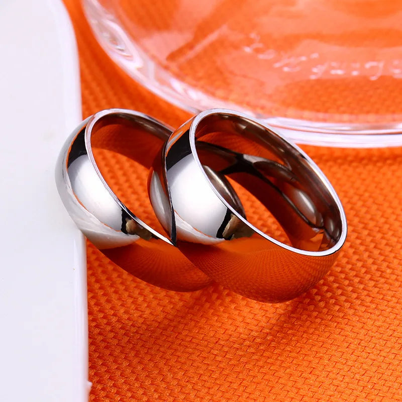 High quality titanium steel plated 18K gold ring couple ring Europe and the United States men and women 2mm4mm6mm8mm simple ring