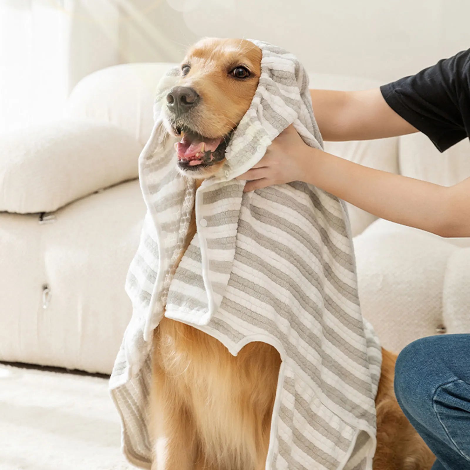 Ultra-Absorbent Dog Bath Towel Super Absorbent Dog Bathrobe Robe For Large/Medium/Small Dog