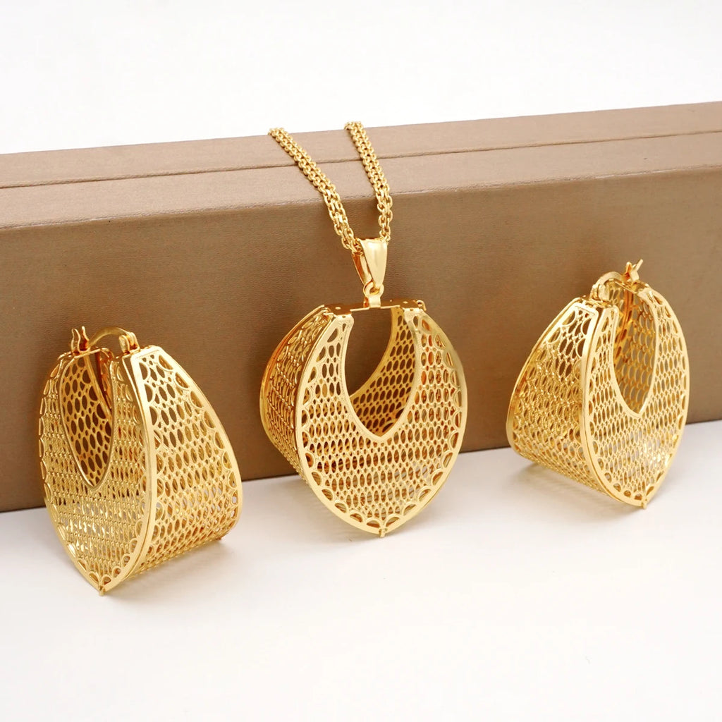 Fashion Dubai Jewelry Sets Gold Color Pendant Copper Classic Earrings Necklace For Women Daily Wear Party Anniversary Gifts