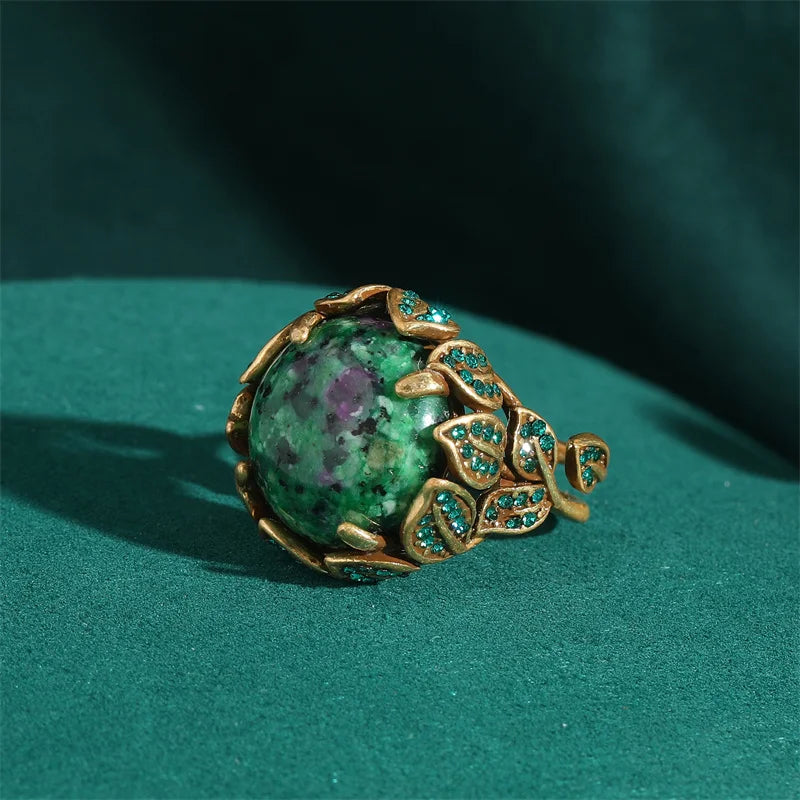 Elegant Vintage Rings for Women Copper Antique Gold Color Oval Crystal Emerald Round Natural Stone Designer Retro Jewelry