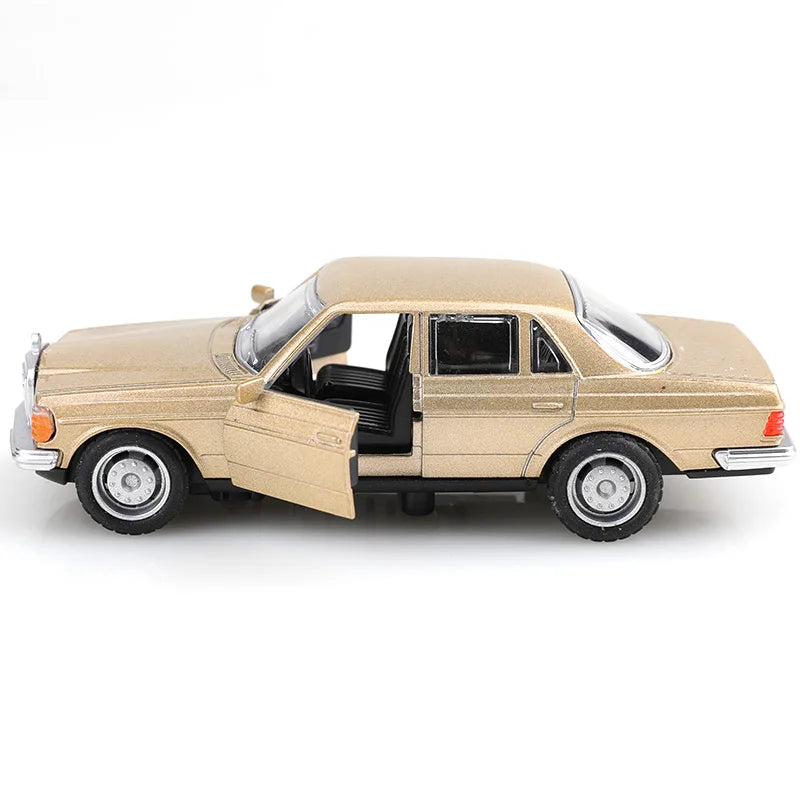 (bagged)1:36 Classical S-class, Alloy Model Car, Simulated Off-Road Vehicle, Children's Alloy Car, Boy's Toy Model, Car Ornament