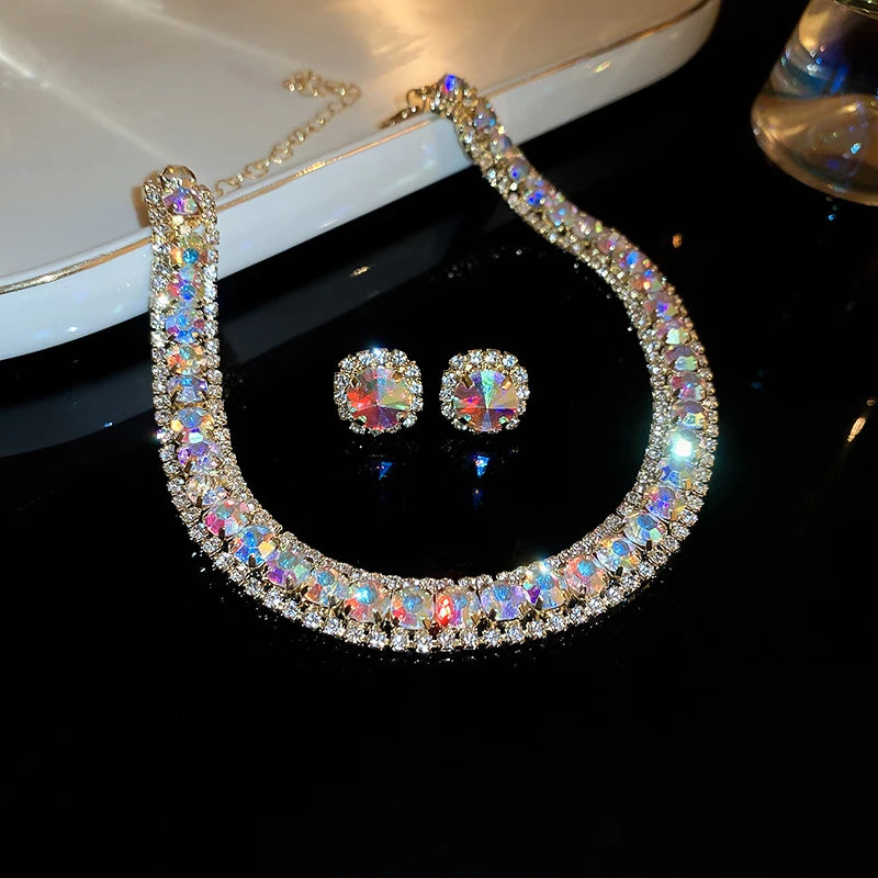 Fashionable Square Earrings Necklace Set Luxury Lightweight Clavicle Chain Personalized High-end Neckwear Women Shapepattern