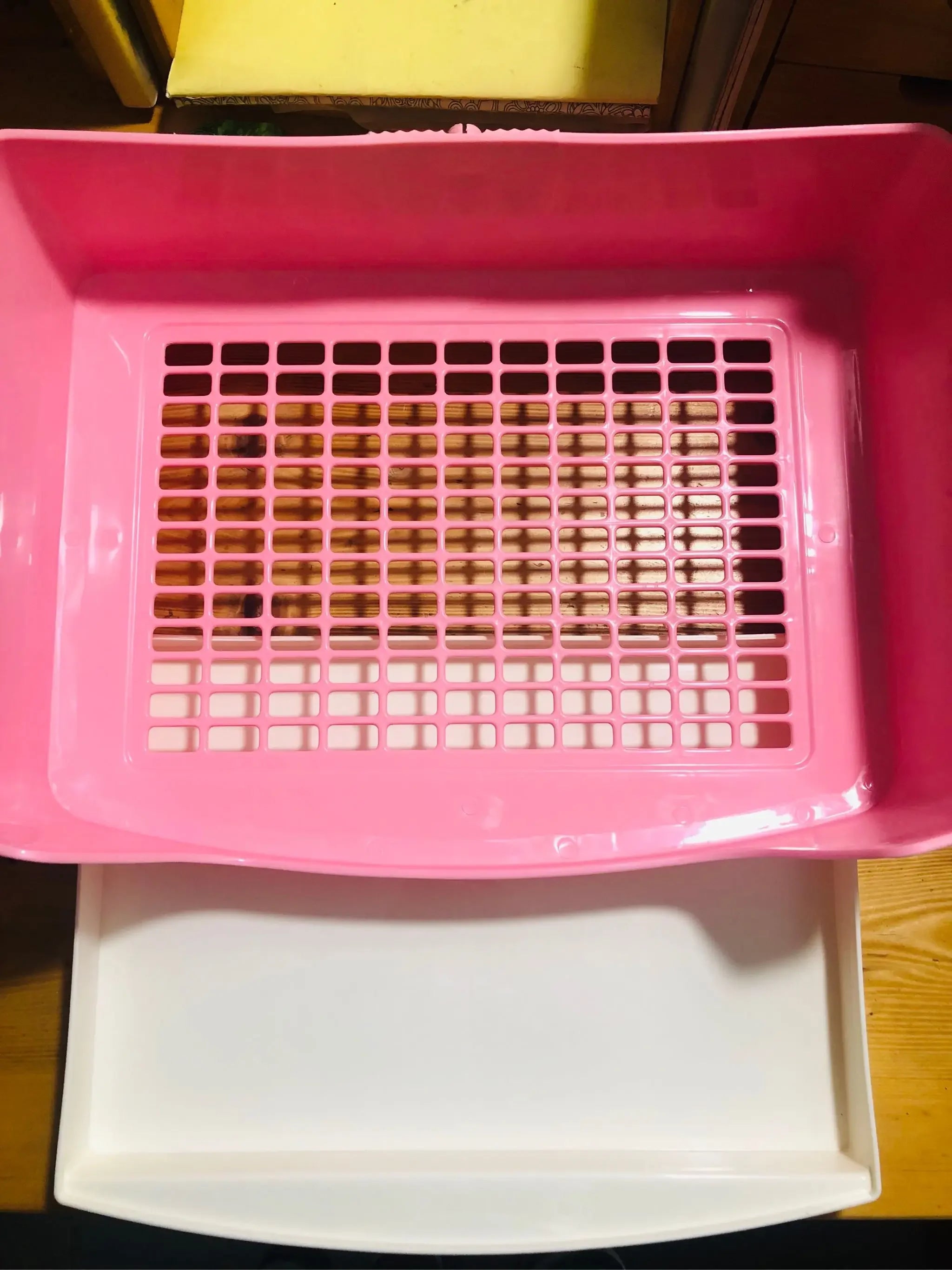 Large Bunny Toilet with Drawer - Rabbit Litter Box, Pet Bedpan for Adult Hamster/Guinea Pig/Ferret/Bunny Grate Potty Pet Toilet