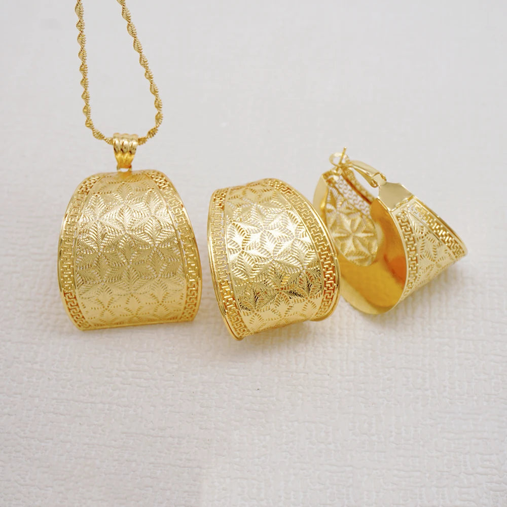 Fashion Dubai Jewelry Sets Gold Color Pendant Copper Classic Earrings Necklace For Women Daily Wear Party Anniversary Gifts