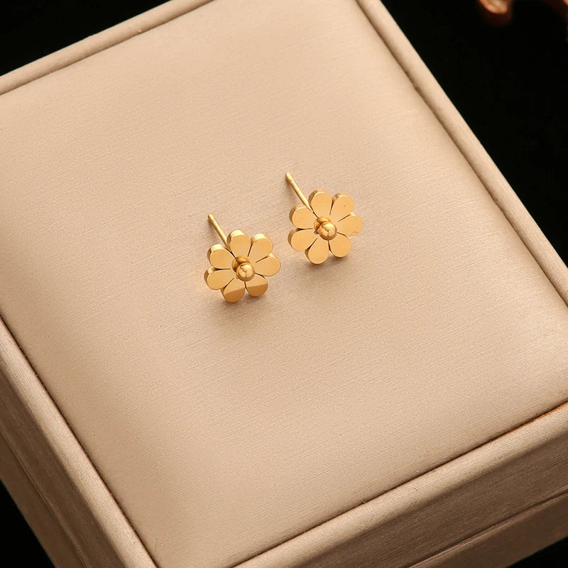 GANEMLY 316L Stainless Steel Daisy Flowers Necklace Earrings Bracelets For Women Fashion Waterproof Jewelry 4-Set Lady Gift