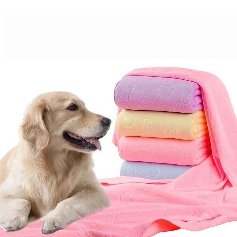 Quick Drying Dog and Cat Towels Soft Fiber Towels Absorbent Bath Towel Pet Bathrobe Convenient Cleaning Towel Pet Supplies