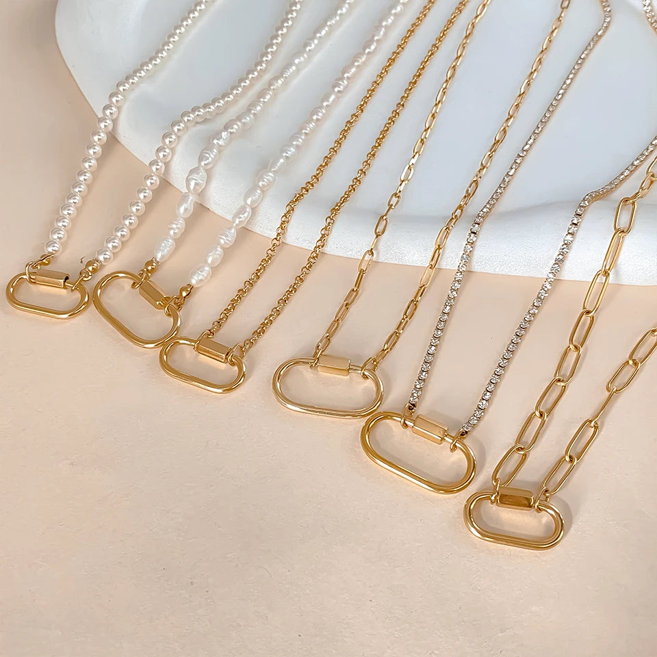 EManco Button Pendant Stainless Steel Women's Necklace 14K PVD Gold-plated Fashionable Waterproof Jewelry