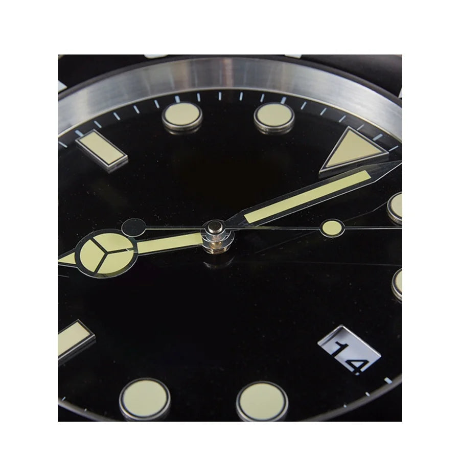 34cm Luxury Creative Wall Clock Modern Metal Design Art Wall Clock Home Large Digital Luminescent Bedroom Decoration Clock
