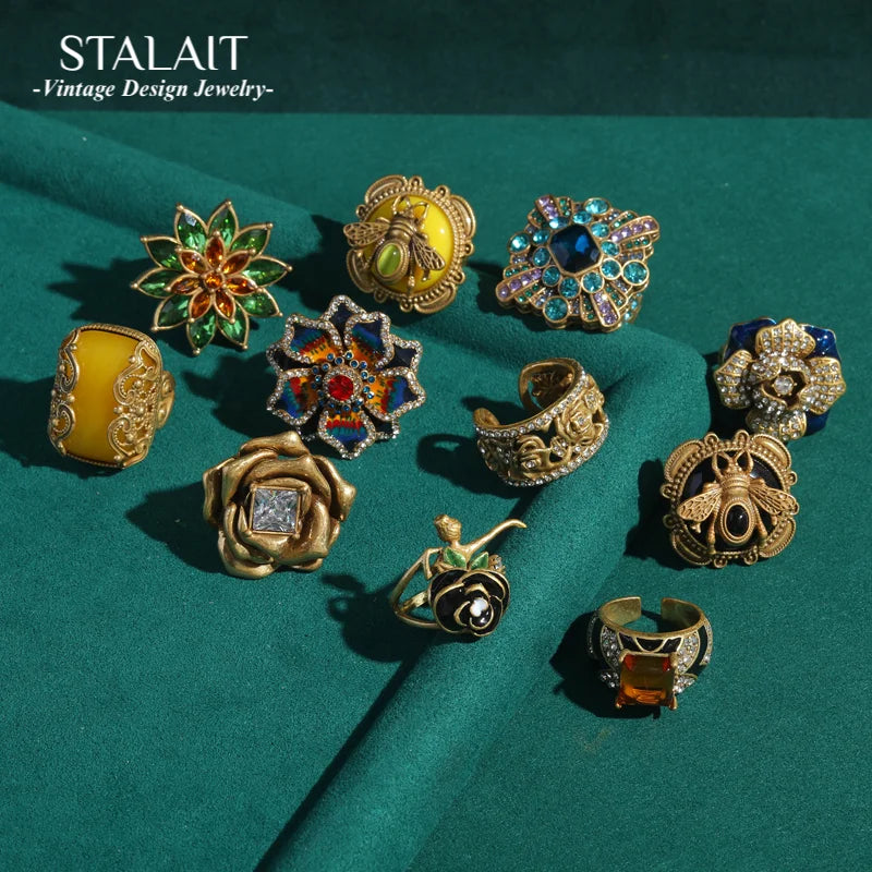 Vintage Elegant Large Flower Rings for Women Luxury Designer Colorful Rhinestones Rose Camellia Bee Antique Jewelry Wedding